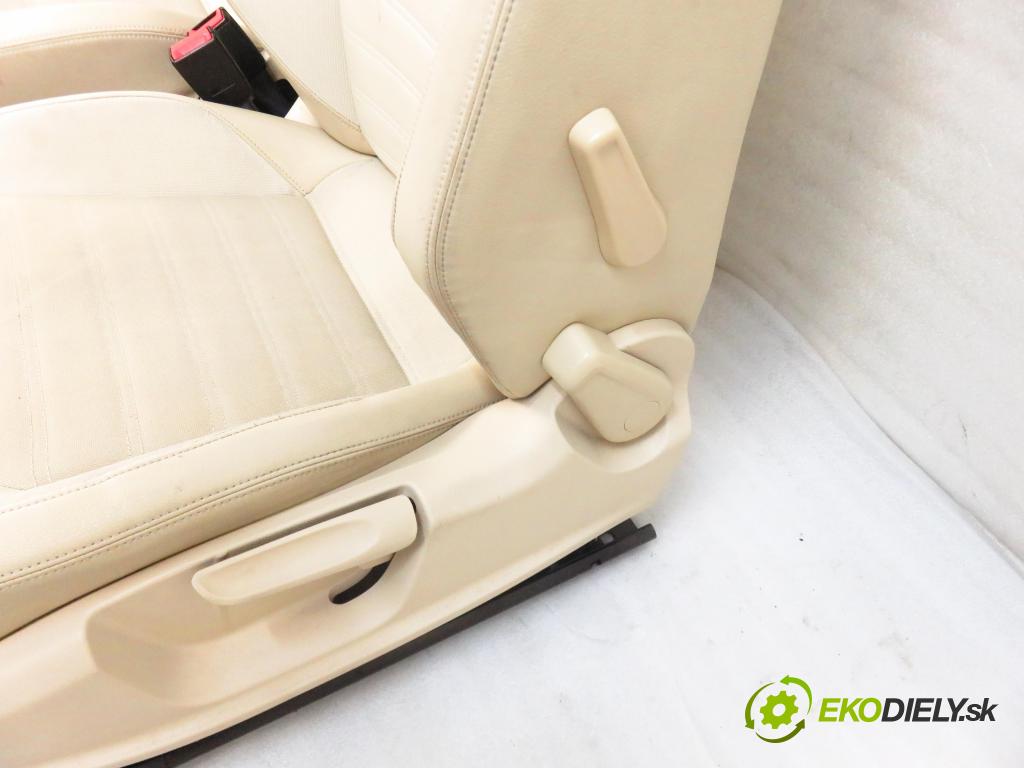 VW JETTA IV (162, 163, AV3, AV2) SEDAN 2014 81,00 2.0 TDI CR 110 - CUUA 1968,00 Sedadlá, sedačky