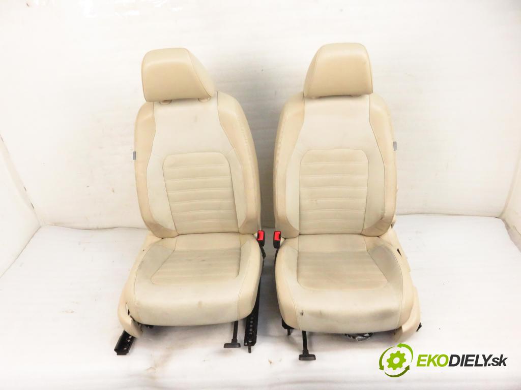 VW JETTA IV (162, 163, AV3, AV2) SEDAN 2014 81,00 2.0 TDI CR 110 - CUUA 1968,00 Sedadlá, sedačky