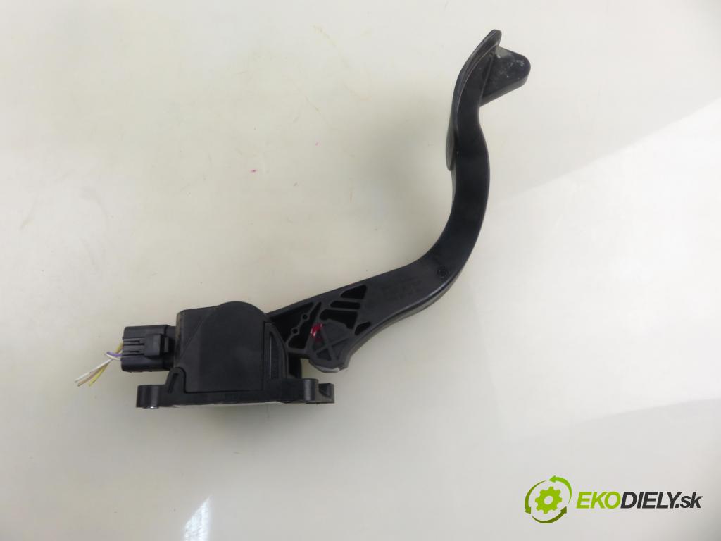 CITROEN C4 Grand Picasso I (UA_) MINIVAN 2006 100,00 2.0 HDi 138 - RHJ (DW10BTED4) 1997,00 Potenciometer plynu 9654725380 ; 0280755044 (Potenciometer plynového pedálu)