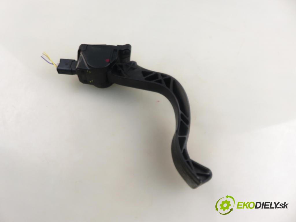 CITROEN C4 Grand Picasso I (UA_) MINIVAN 2006 100,00 2.0 HDi 138 - RHJ (DW10BTED4) 1997,00 Potenciometer plynu 9654725380 ; 0280755044 (Potenciometer plynového pedálu)