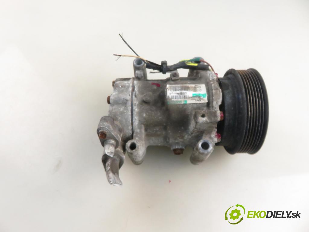 RENAULT CLIO III (BR0/1, CR0/1) HB 2006 55,00 1.2 16V 75 - D4F 740 1149,00 KOMPRESOR: klimatizácie 8200357173 (Kompresor klimatizácie)