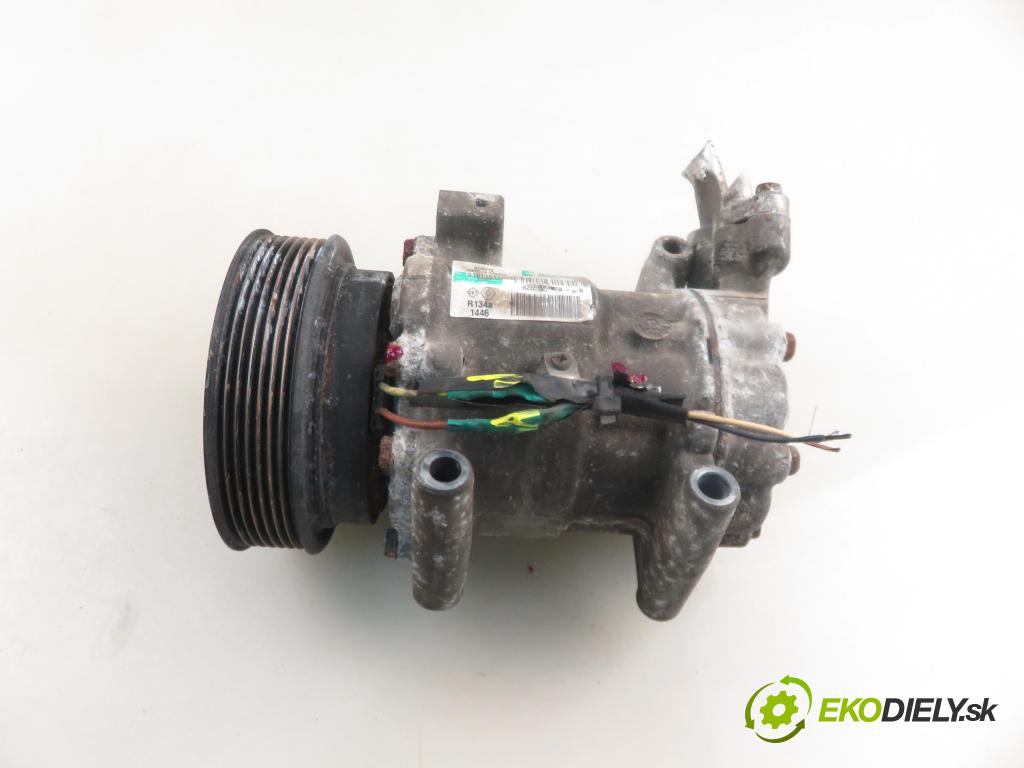 RENAULT CLIO III (BR0/1, CR0/1) HB 2006 55,00 1.2 16V 75 - D4F 740 1149,00 KOMPRESOR: klimatizácie 8200357173 (Kompresor klimatizácie)