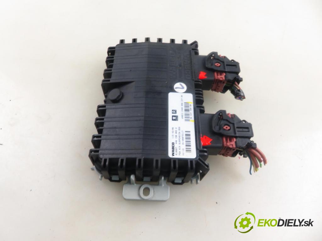 CITROEN C4 Grand Picasso I (UA_) MINIVAN 2006 100,00 2.0 HDi 138 - RHJ (DW10BTED4) 1997,00 Riadiaca jednotka Motor 9663758080
