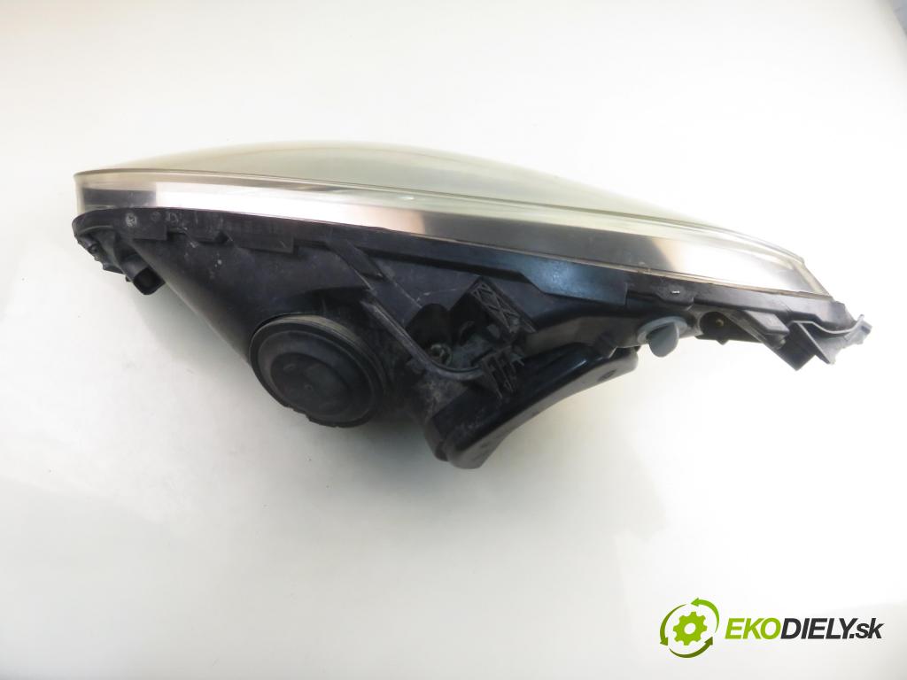 CITROEN C4 Grand Picasso I (UA_) MINIVAN 2006 100,00 2.0 HDi 138 - RHJ (DW10BTED4) 1997,00 Svetlo PP 16298400