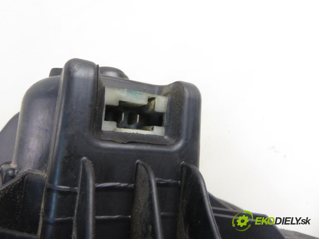 RENAULT MASTER III Platforma / podwozie (EV, HV, UV) KABINA/PLATFORMA 2012 107,00 2.3 dCi 145 FWD (EV0E, EV0F, HV0E, HV0F, UV0E, UV0 2298,00 Ventilátor vetráku 5F2130100