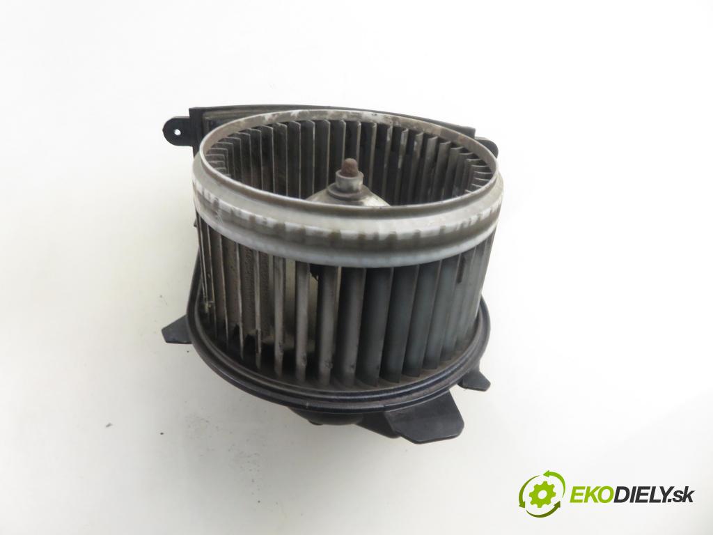 RENAULT MASTER III Platforma / podwozie (EV, HV, UV) KABINA/PLATFORMA 2012 107,00 2.3 dCi 145 FWD (EV0E, EV0F, HV0E, HV0F, UV0E, UV0 2298,00 Ventilátor vetráku 5F2130100