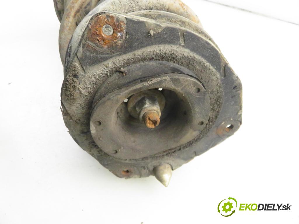 RENAULT SCENIC II (JM0/1_) HB 2004 88,00 1.9 DCI - F9Q 812 1870,00 MCPERSON LP 