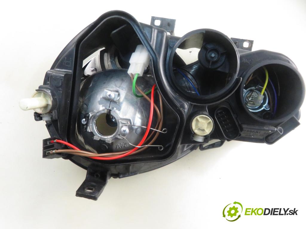 VW POLO (9N_) HB 2003 55,00 1.4 TDI - BAY 1422,00 Svetlo PP 