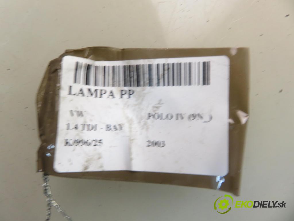 VW POLO (9N_) HB 2003 55,00 1.4 TDI - BAY 1422,00 Svetlo PP