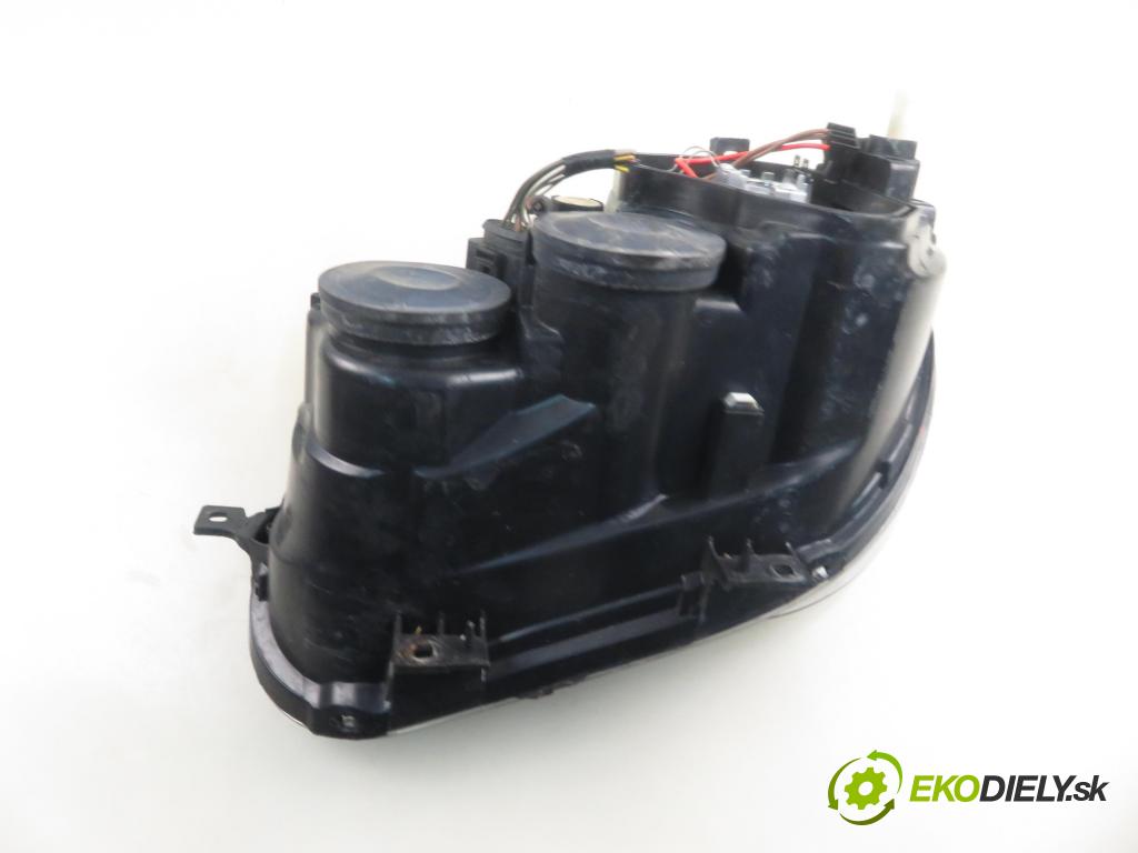 VW POLO (9N_) HB 2003 55,00 1.4 TDI - BAY 1422,00 Svetlo PP