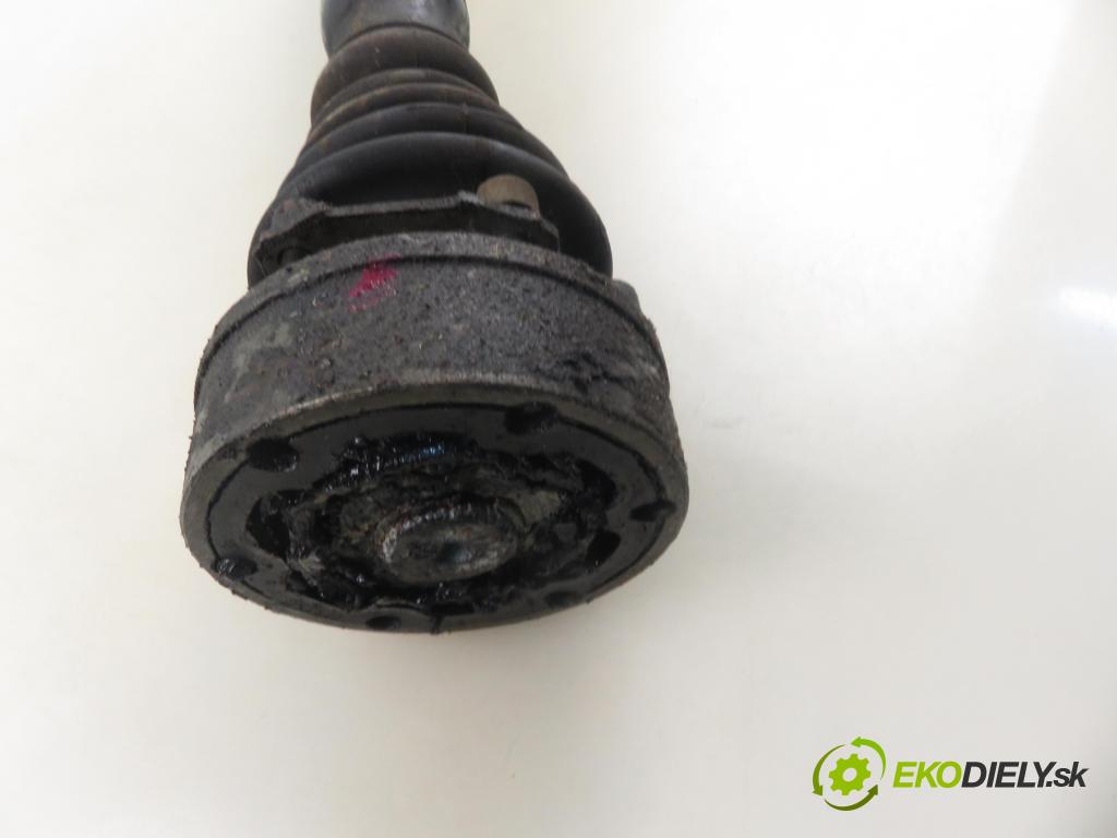 VW GOLF IV (1J1) HB 1999 92,00 1.8 20V 125 - AGN 1781,00 Poloos PP