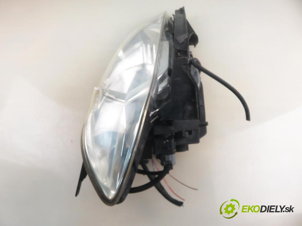 HONDA FR-V (BE) MINIVAN 2005 103,00 2.2 i CTDi 140 - N22A1 2204,00 Svetlo PP