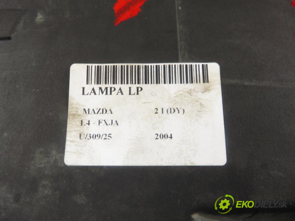 MAZDA 2 (DY) HB 2004 59,00 1.4 - FXJA 1388,00 Svetlo LP 3M7113W030AF