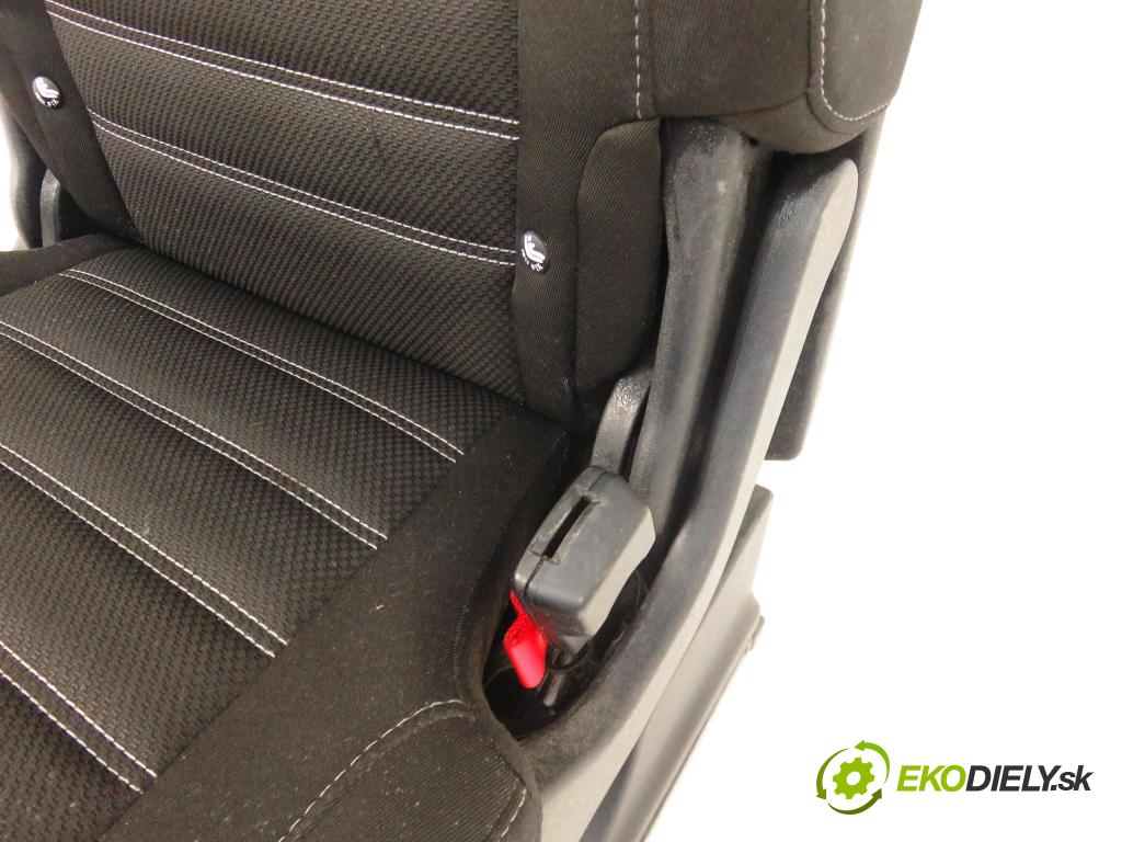 FORD GALAXY III (CK) MINIVAN 2015 110,00 2.0 TDCi 4x4 - T7CI 1997,00 Sedadlo 2 rad STREDNÝ: