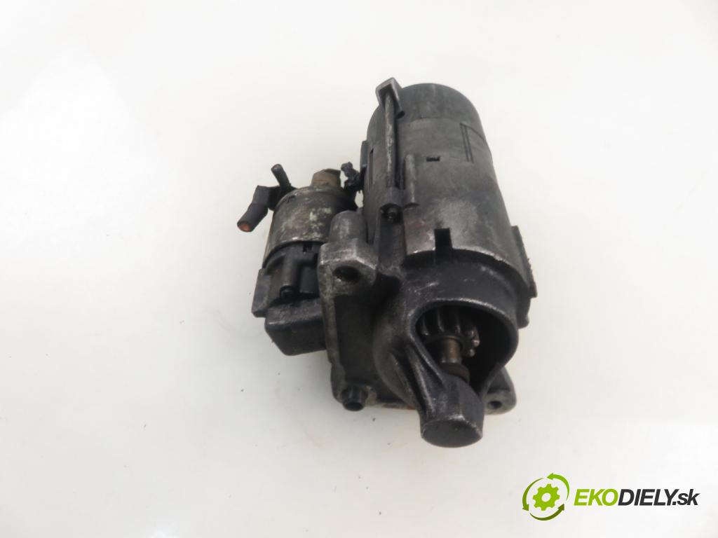 PEUGEOT EXPERT Skrzynia (VF3A_, VF3U_, VF3X_) FURGON 2010 66,00 1.6 HDi 90 16V - 9HU (DV6UTED4) 1560,00 Štartér 9645100680 ; D7G3 (Štartér)