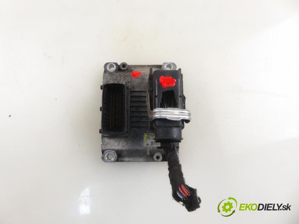 OPEL CORSA C (X01) HB 2003 55,00 1.2 16V 75 - Z 12 XE 1199,00 Riadiaca jednotka Motor 0261207962
