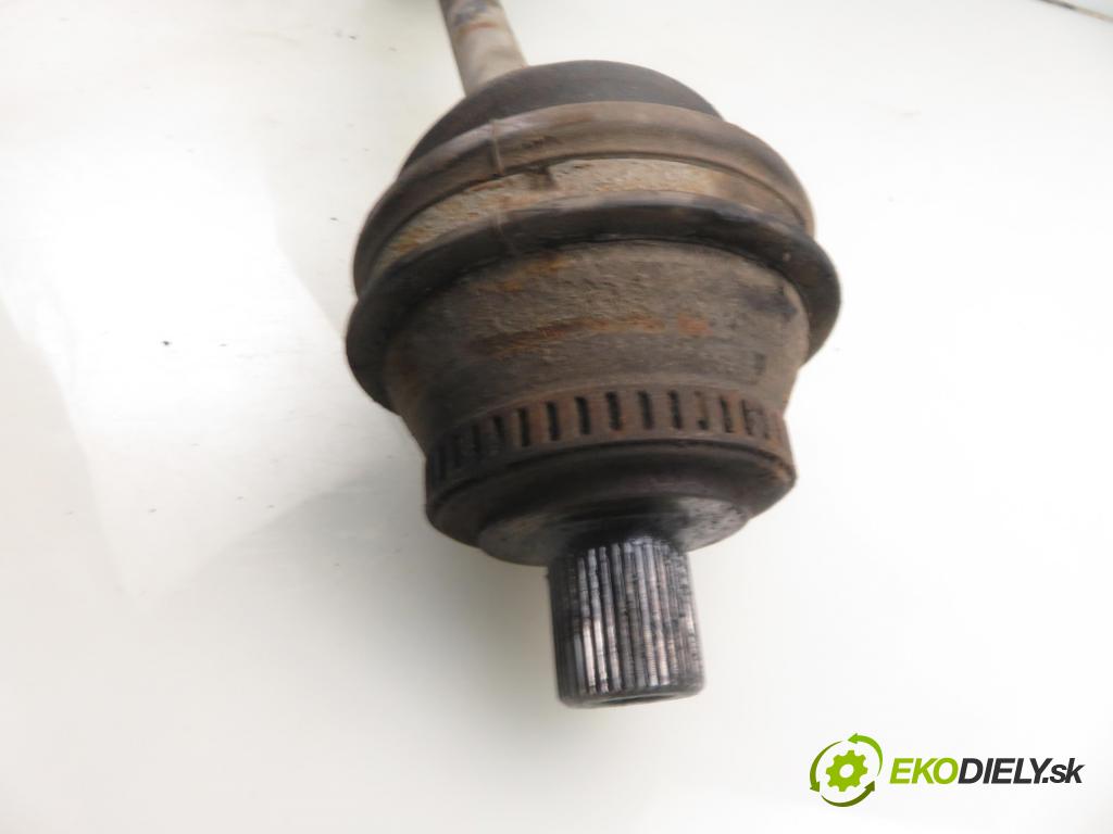 VW PASSAT B5 (3B2) SEDAN 1999 74,00 1.9 TDI - AVB 1896,00 poloos PP 