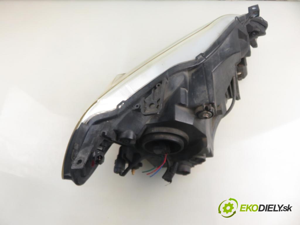 HONDA FR-V (BE) MINIVAN 2005 103,00 2.2 i CTDi 140 - N22A1 2204,00 Svetlo LP