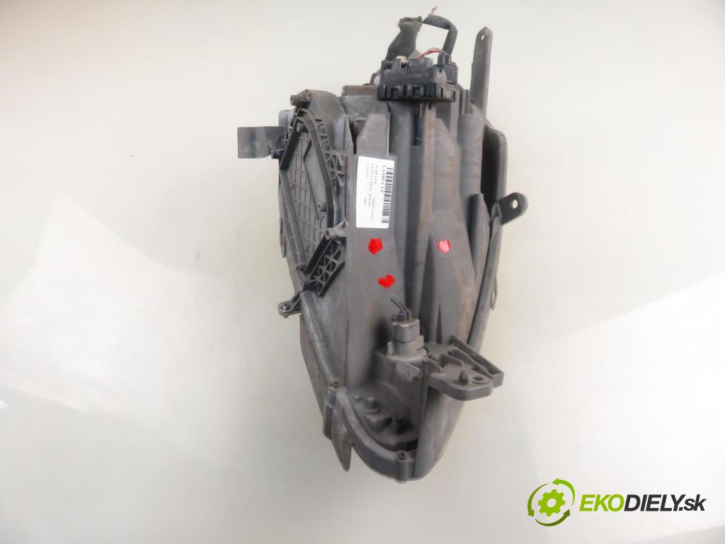 DAIHATSU SIRION (M3_) HB 2007 51,00 1.0 DVVT 4WD - 1KR-FE 998,00 Svetlo LP