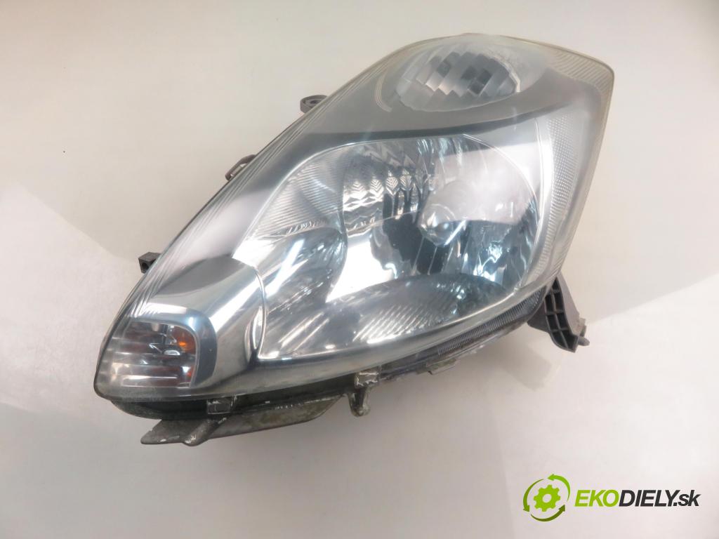 DAIHATSU SIRION (M3_) HB 2007 51,00 1.0 DVVT 4WD - 1KR-FE 998,00 Svetlo LP