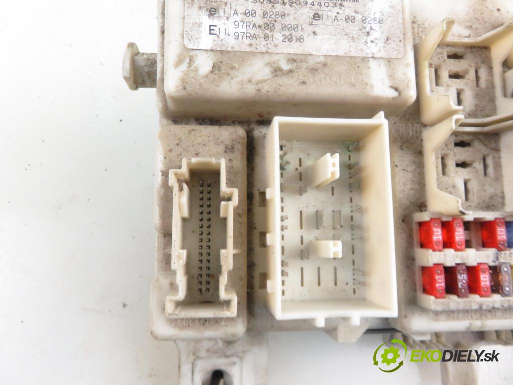 FORD FOCUS II (DA_, HCP) HB 2005 74,00 1.6 - SHDC 1596,00 MODUL BSI 4M5T14A073AF