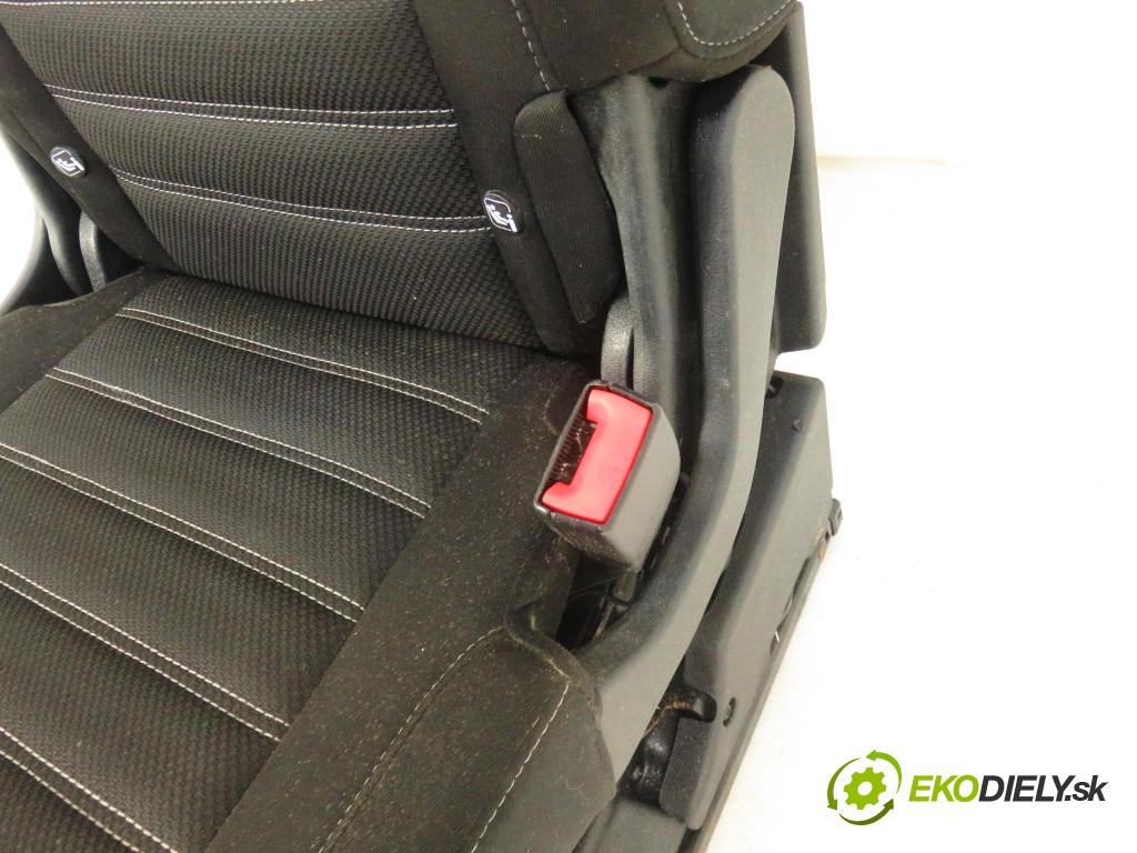 FORD GALAXY III (CK) MINIVAN 2015 110,00 2.0 TDCi 4x4 - T7CI 1997,00 Sedadlo 2 rad pravy