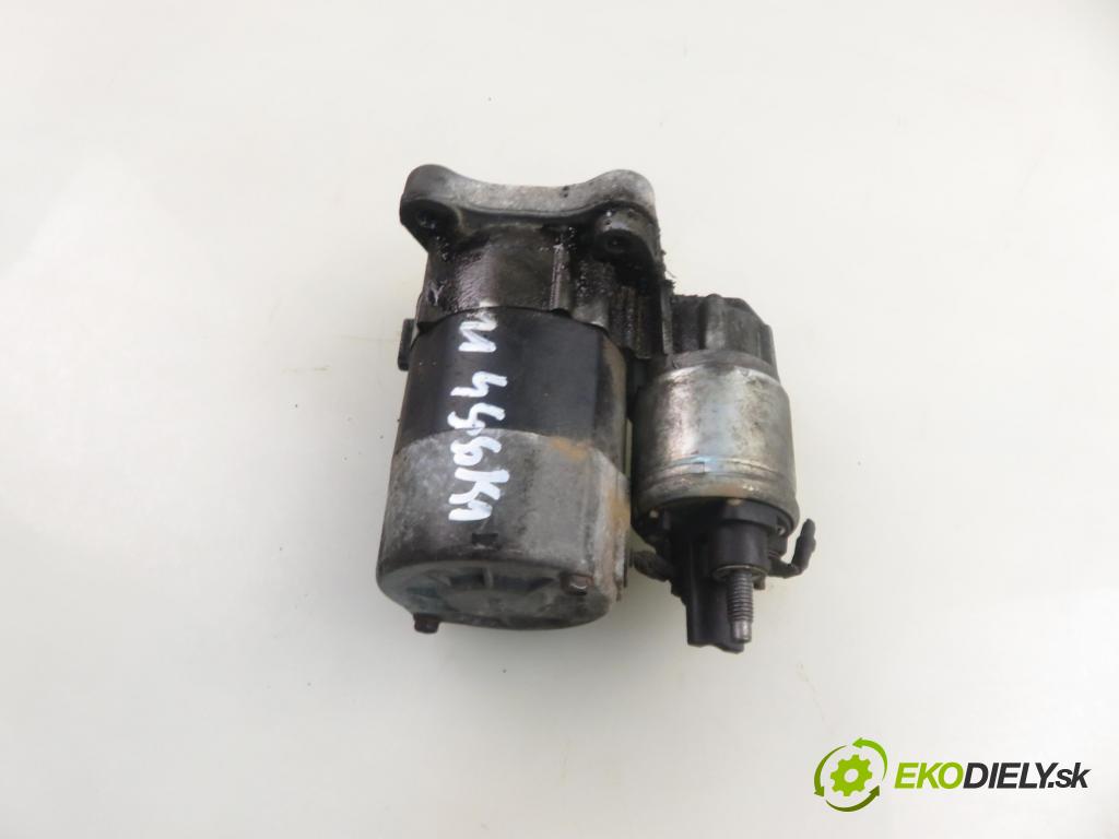 RENAULT SCENIC II (JM0/1_) MINIVAN 2003 83,00 1.6 (JM0C, JM0J, JM1B) - K4M 782 1598,00 Štartér 8200266777A ; D7E47 (Štartér)
