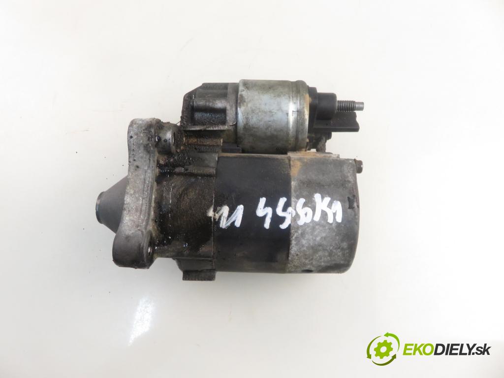 RENAULT SCENIC II (JM0/1_) MINIVAN 2003 83,00 1.6 (JM0C, JM0J, JM1B) - K4M 782 1598,00 Štartér 8200266777A ; D7E47 (Štartér)