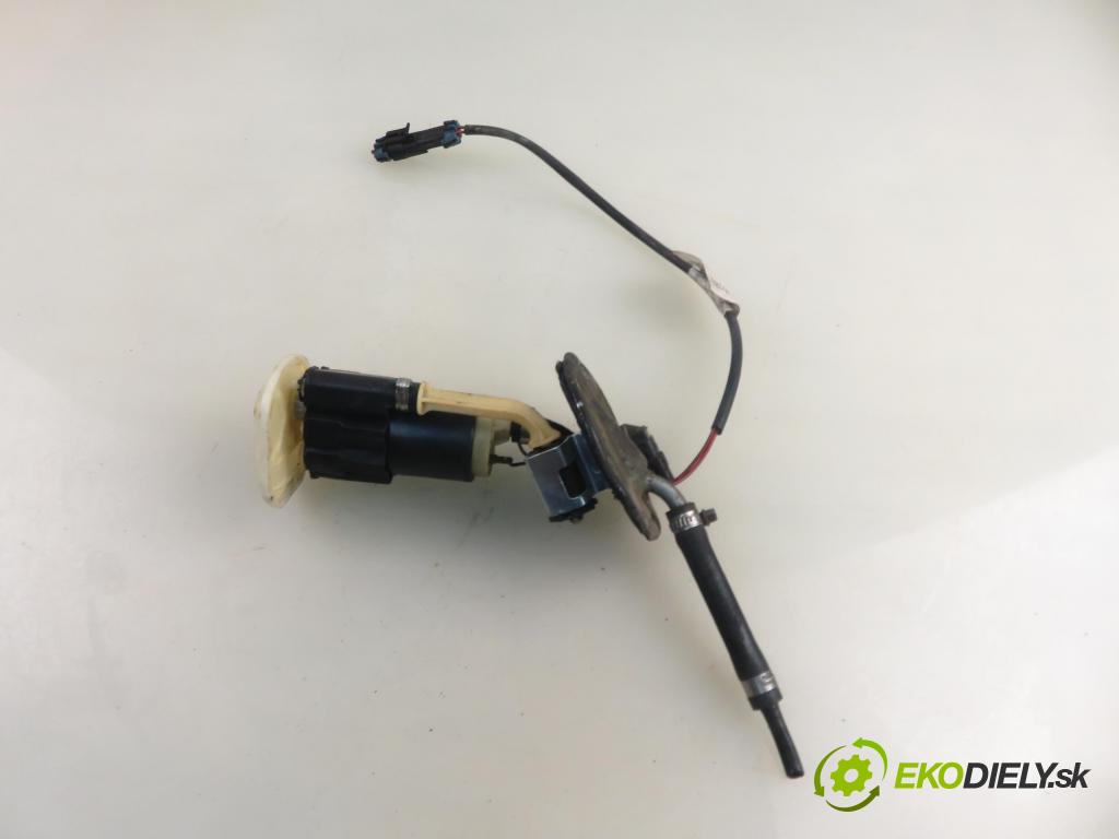 OPEL ASTRA F (T92) SEDAN 2000 44,00 1.4 i - X 14 NZ 1389,00 pumpa paliva