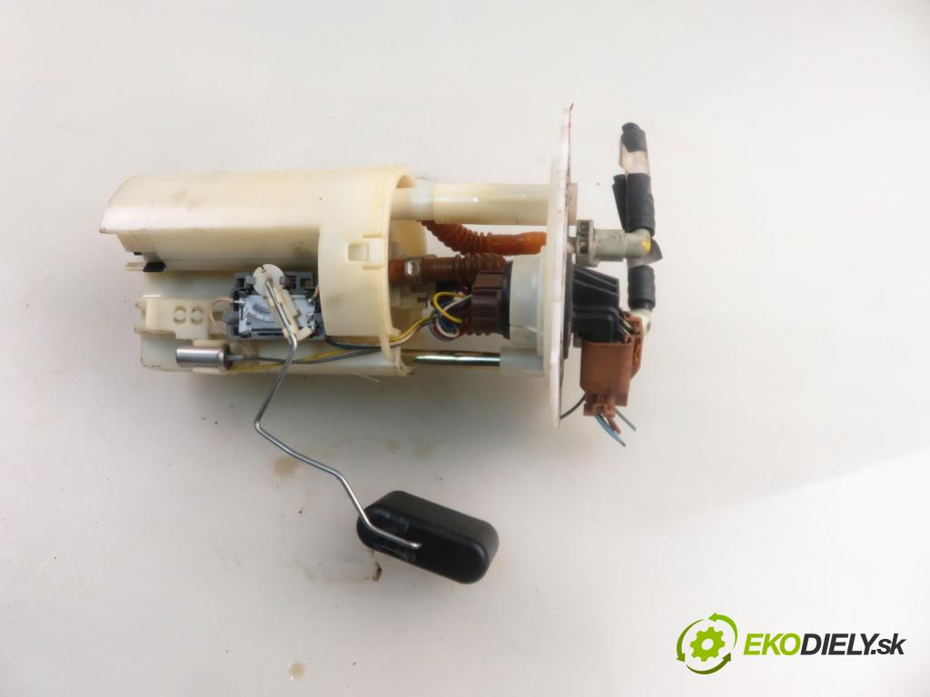 CHEVROLET AVEO / KALOS liftback (T200) HB 2005 53,00 1.2 - F12S3 1150,00 pumpa paliva 96424447