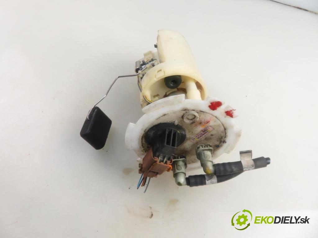 CHEVROLET AVEO / KALOS liftback (T200) HB 2005 53,00 1.2 - F12S3 1150,00 pumpa paliva 96424447