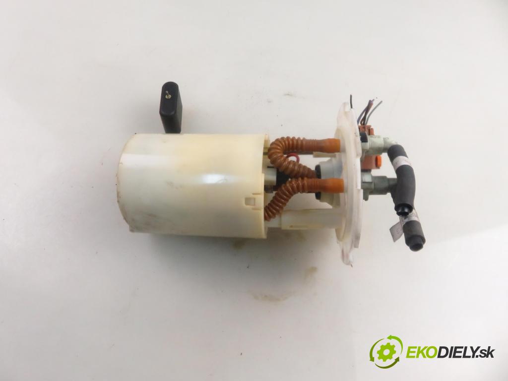 CHEVROLET AVEO / KALOS liftback (T200) HB 2005 53,00 1.2 - F12S3 1150,00 pumpa paliva 96424447