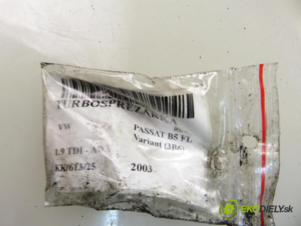 VW PASSAT B5.5 Variant (3B6) KOMBI 2003 96,00 1.9 TDI - AWX 1896,00 RYCHLONABÍJEČKA: 038145702G (Kompletní turbodmychadlo)