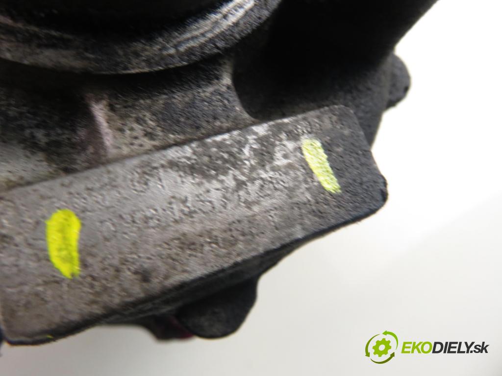 VW PASSAT B5.5 Variant (3B6) KOMBI 2003 96,00 1.9 TDI - AWX 1896,00 RYCHLONABÍJEČKA: 038145702G (Kompletní turbodmychadlo)