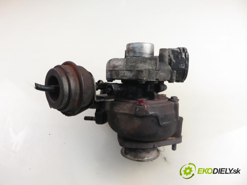 VW PASSAT B5.5 Variant (3B6) KOMBI 2003 96,00 1.9 TDI - AWX 1896,00 RYCHLONABÍJEČKA: 038145702G (Kompletní turbodmychadlo)