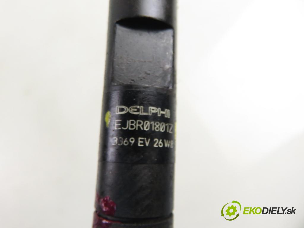 RENAULT CLIO II (BB_, CB_) HB 2006 50,00 1.5 dCi 68 - K9K 714 1461,00 vstrekovač EJBR01801Z ; 8200206565 ; 8200049873 (Vstrekovač paliva)