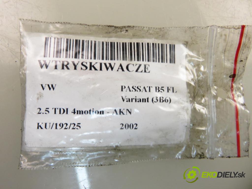 VW PASSAT B5.5 Variant (3B6) KOMBI 2002 110,00 2.5 TDI 4motion - AKN 2496,00 Vstrekovacie ventily 059130202C ; 059130201B (Vstrekovací ventil)