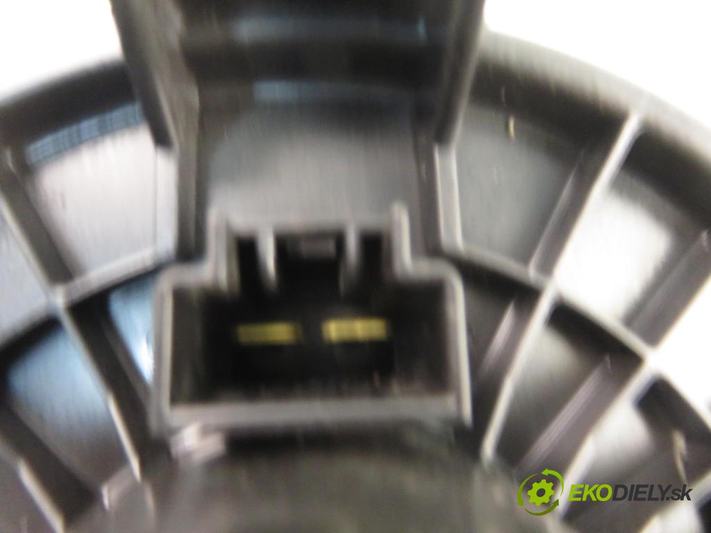 FORD GALAXY III (CK) MINIVAN 2015 110,00 2.0 TDCi 4x4 - T7CI 1997,00 ventilátor větráku DG9H19846AA