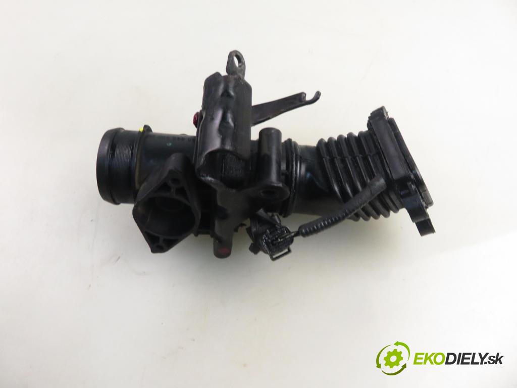 FORD FOCUS II (DA_, HCP) HB 2005 80,00 1.6 TDCi 109 - G8DA 1560,00 Škrtiaca klapka 9643836980 ; 25344296 (Škrtiaca klapka)