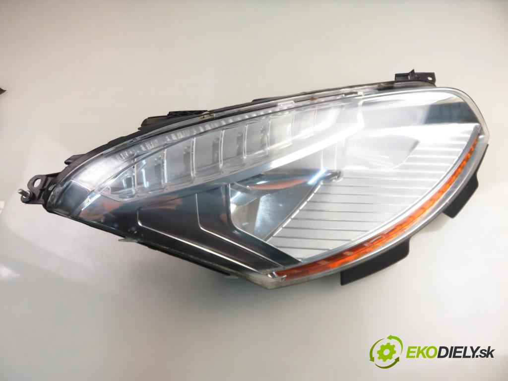CITROEN C4 Picasso I (UD_) MINIVAN 2010 80,00 1.6 HDi 16V 109 - 9HZ 1560,00 Svetlo PP