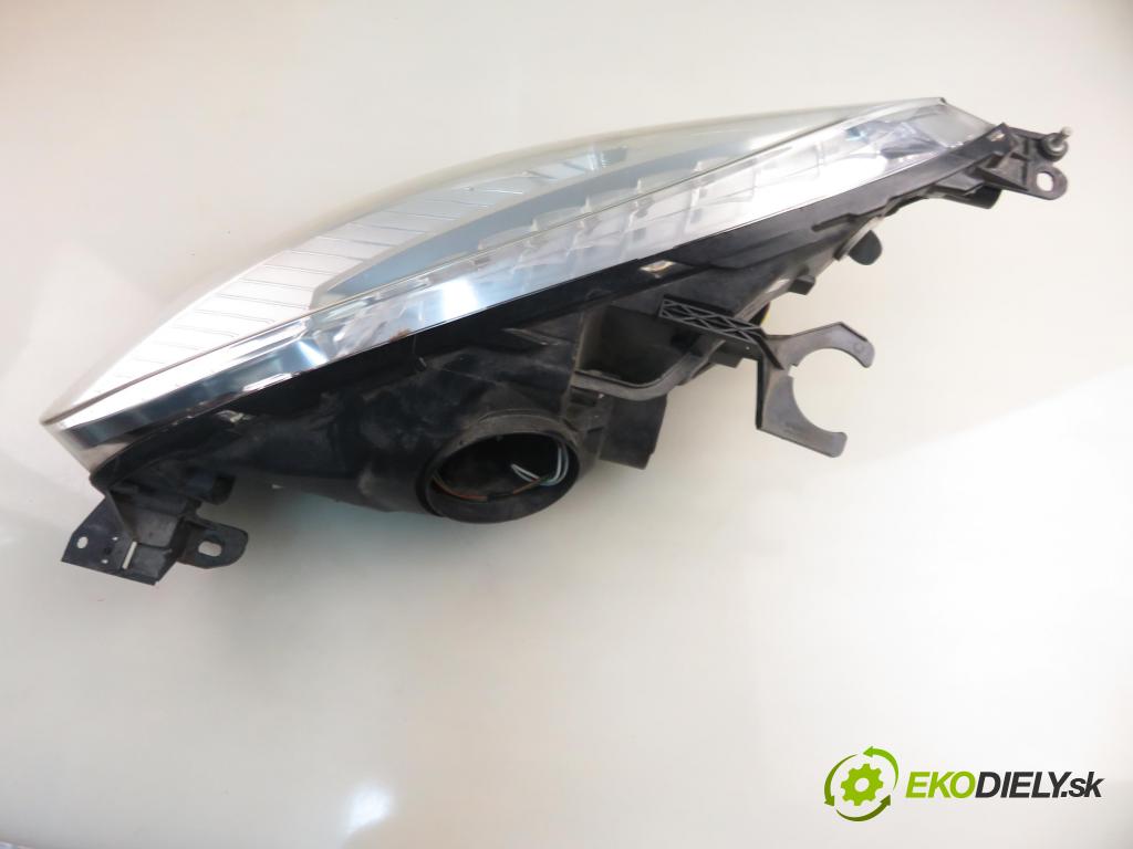 CITROEN C4 Picasso I (UD_) MINIVAN 2010 80,00 1.6 HDi 16V 109 - 9HZ 1560,00 Svetlo PP