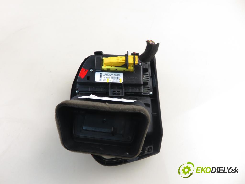 CITROEN C4 Picasso I (UD_) MINIVAN 2010 80,00 1.6 HDi 16V 109 - 9HZ 1560,00 Panel kúrenia KLIMATRONIK 965086867700 ; 303814AB