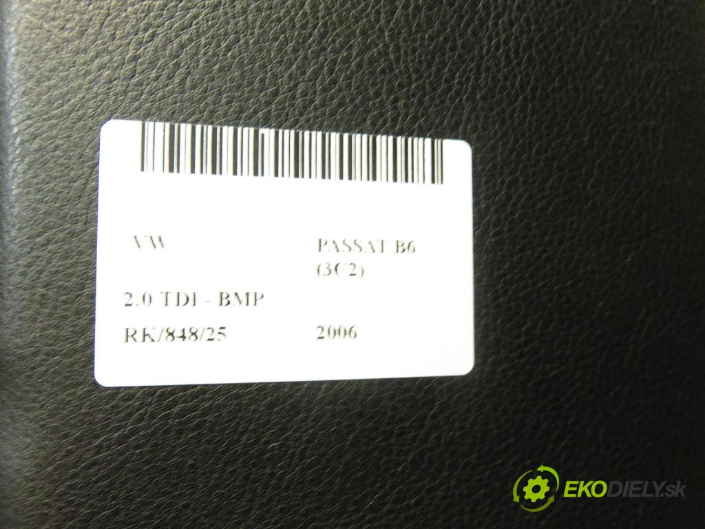 VW PASSAT B6 (3C2) SEDAN 2006 103,00 2.0 TDI - BMP 1968,00 Sedadlo šoféri