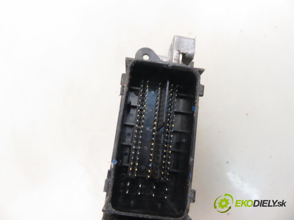 FORD GALAXY III (CK) MINIVAN 2015 110,00 2.0 TDCi 4x4 - T7CI 1997,00 Riadiaca jednotka Motor 97RI010012