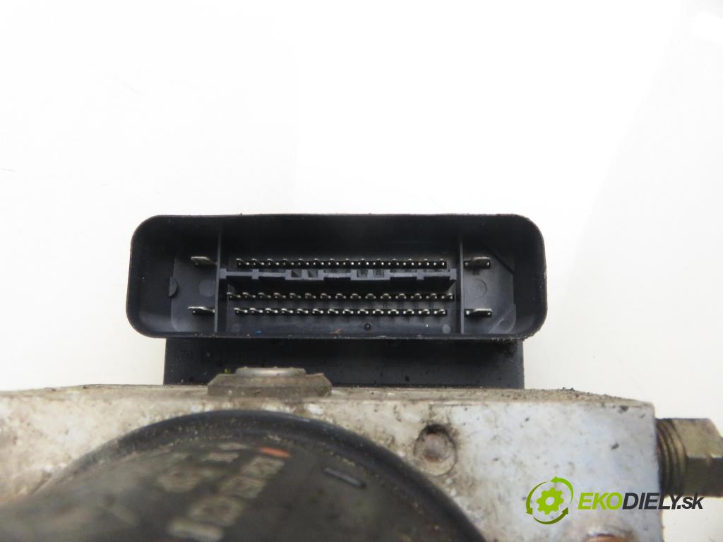 RENAULT LAGUNA II (BG0/1_) LIFTBACK 2002 88,00 1.9 dCi 120 - F9Q 750 1870,00 Pumpa ABS 10096014113 ; 8200053423B (Pumpa ABS)