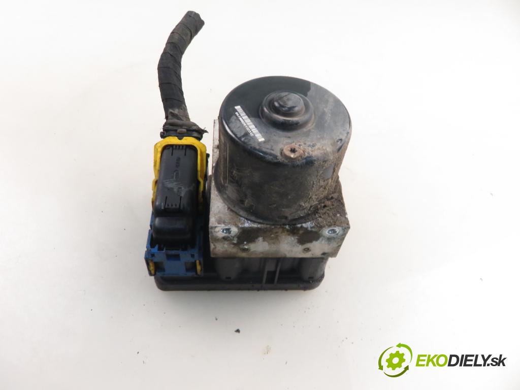 RENAULT LAGUNA II (BG0/1_) LIFTBACK 2002 88,00 1.9 dCi 120 - F9Q 750 1870,00 Pumpa ABS 10096014113 ; 8200053423B (Pumpa ABS)