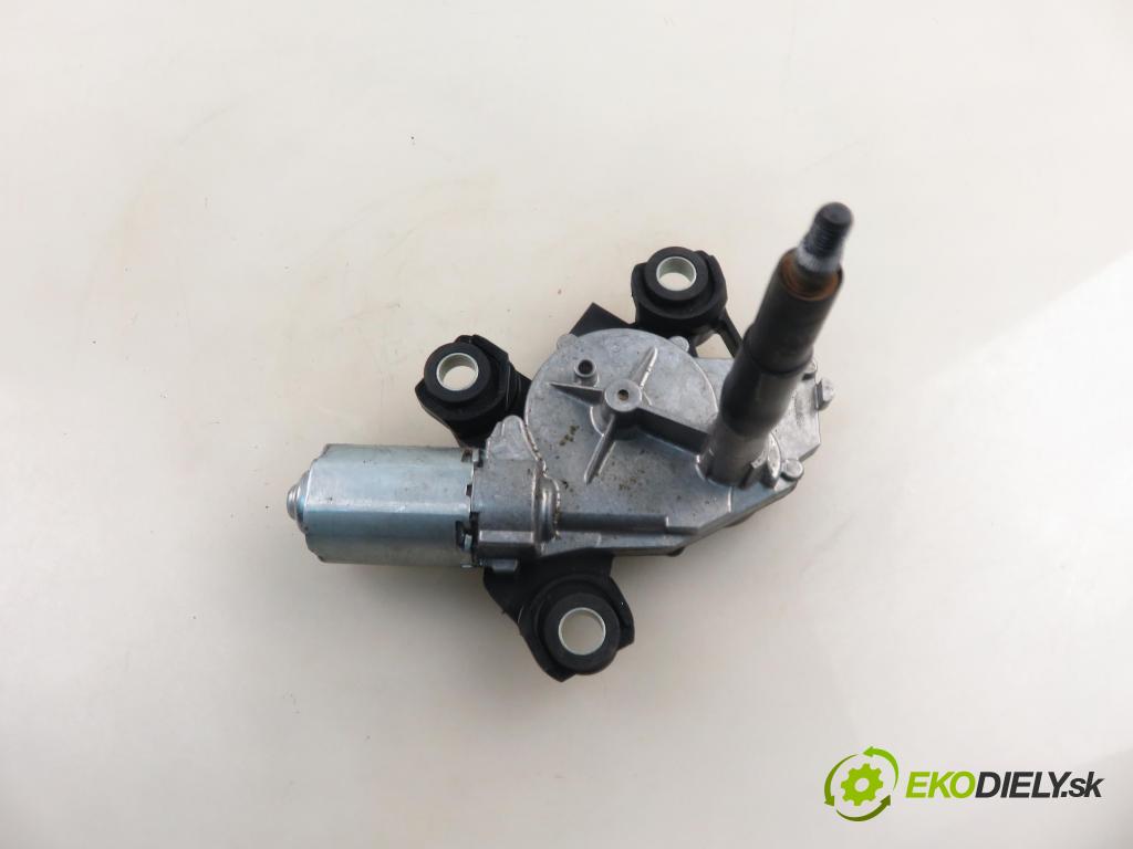 CITROEN C4 Picasso I (UD_) MINIVAN 2010 80,00 1.6 HDi 16V 109 - 9HZ 1560,00 motorek stěrače ZADNÍ: 0390201840