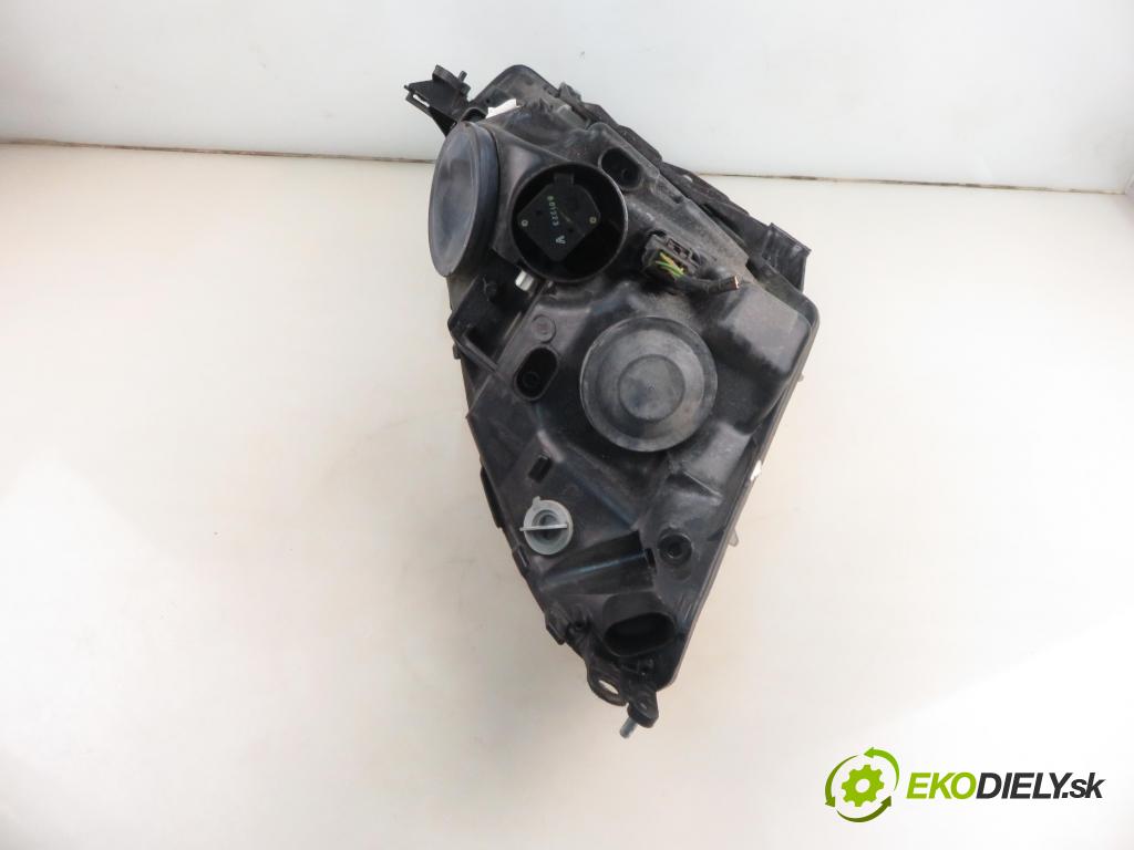 CITROEN C4 Picasso I (UD_) MINIVAN 2010 80,00 1.6 HDi 16V 109 - 9HZ 1560,00 Svetlo LP