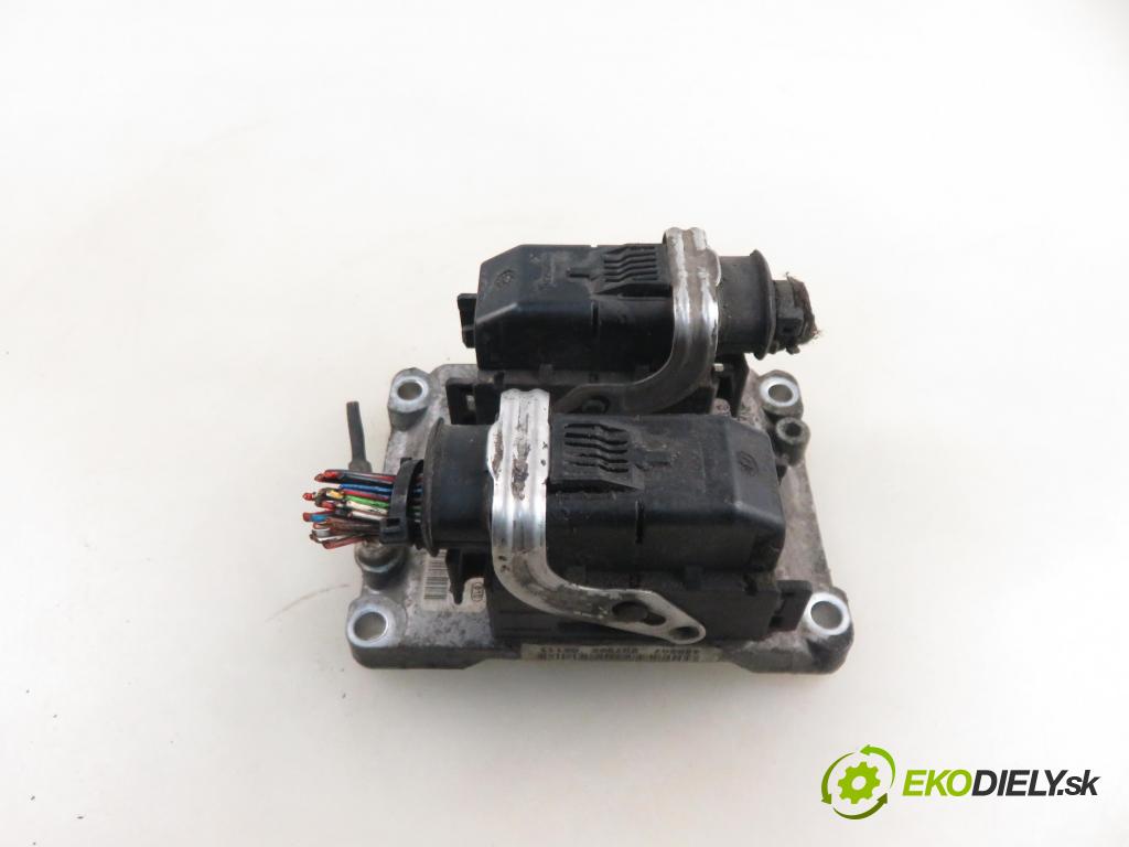 OPEL CORSA C (X01) HB 2004 55,00 1.2 16V 75 - Z 12 XE 1199,00 Riadiaca jednotka Motor 55350552 ; 0261207962