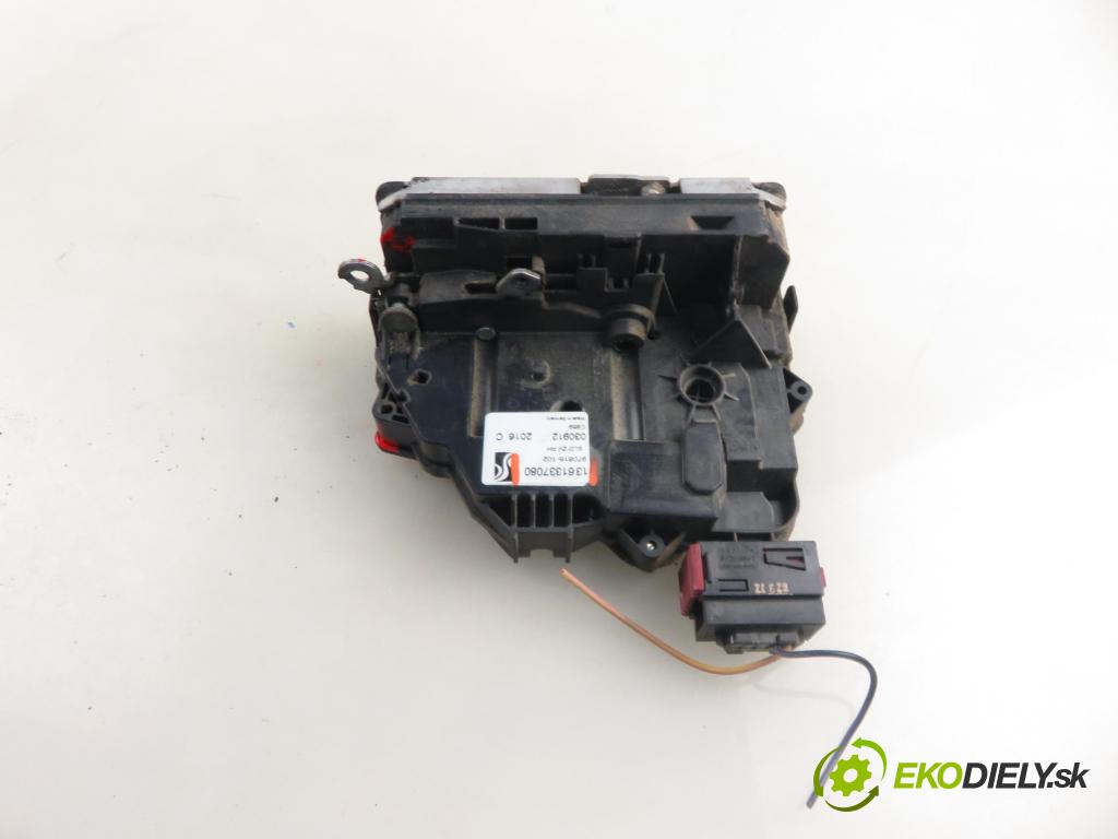 PEUGEOT BOXER Skrzynia FURGON 2012 81,00 2.2 HDi 110 - 4HG (P22DTE) 2198,00 zámok Dvere posúvne 1361337080